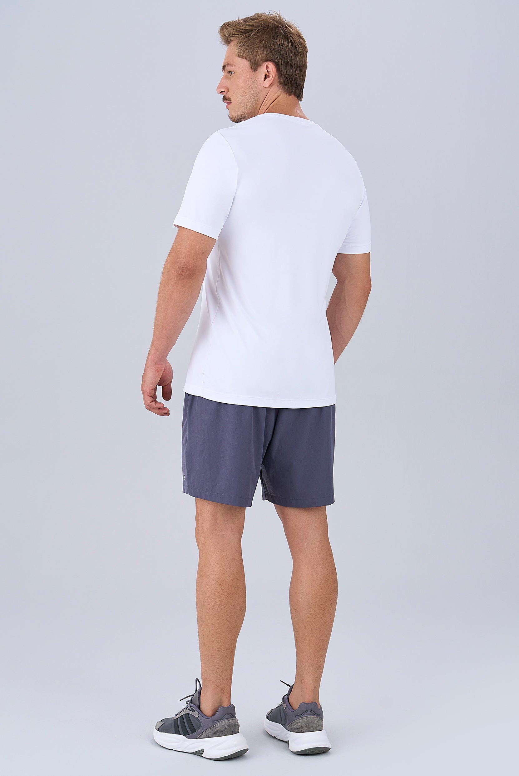 Camiseta Eterna Gola Redonda
