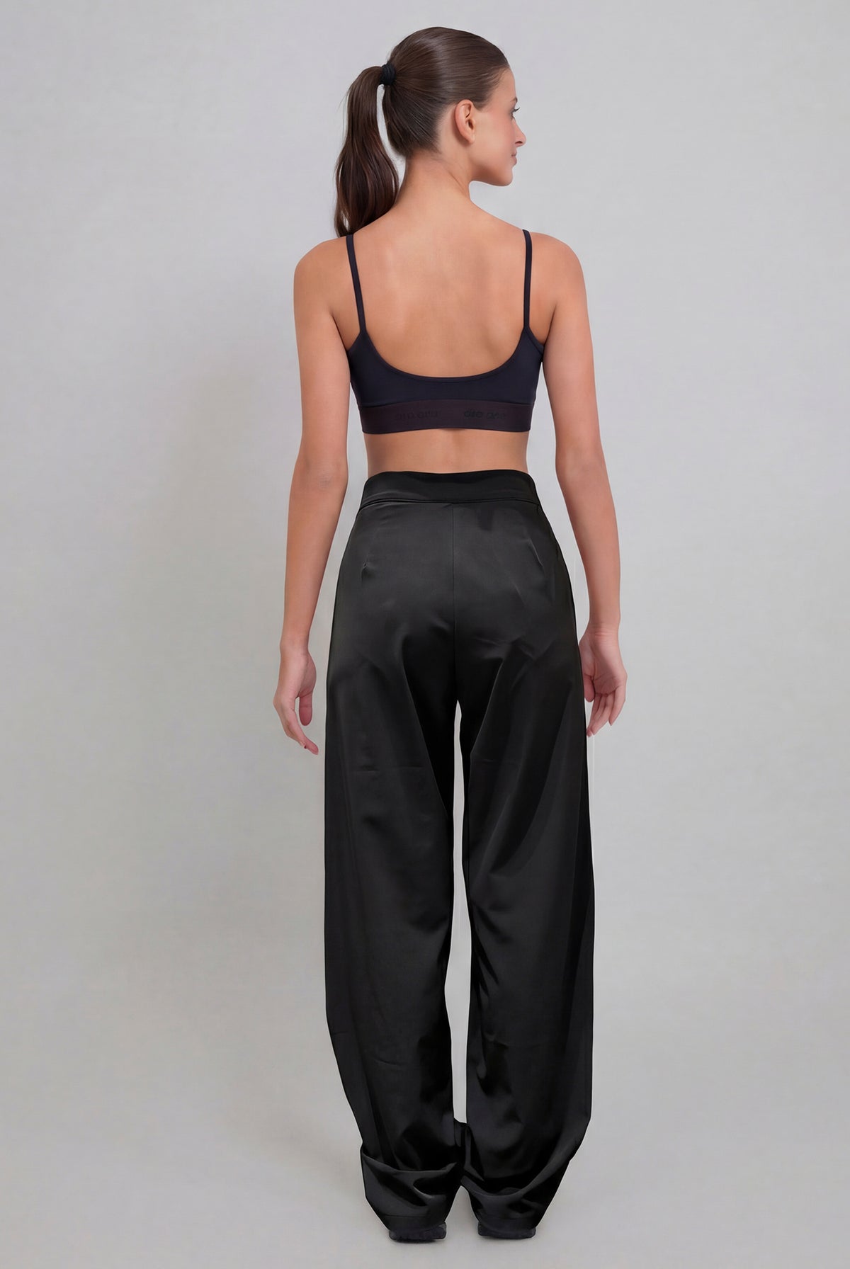 Calça Reta Versátil