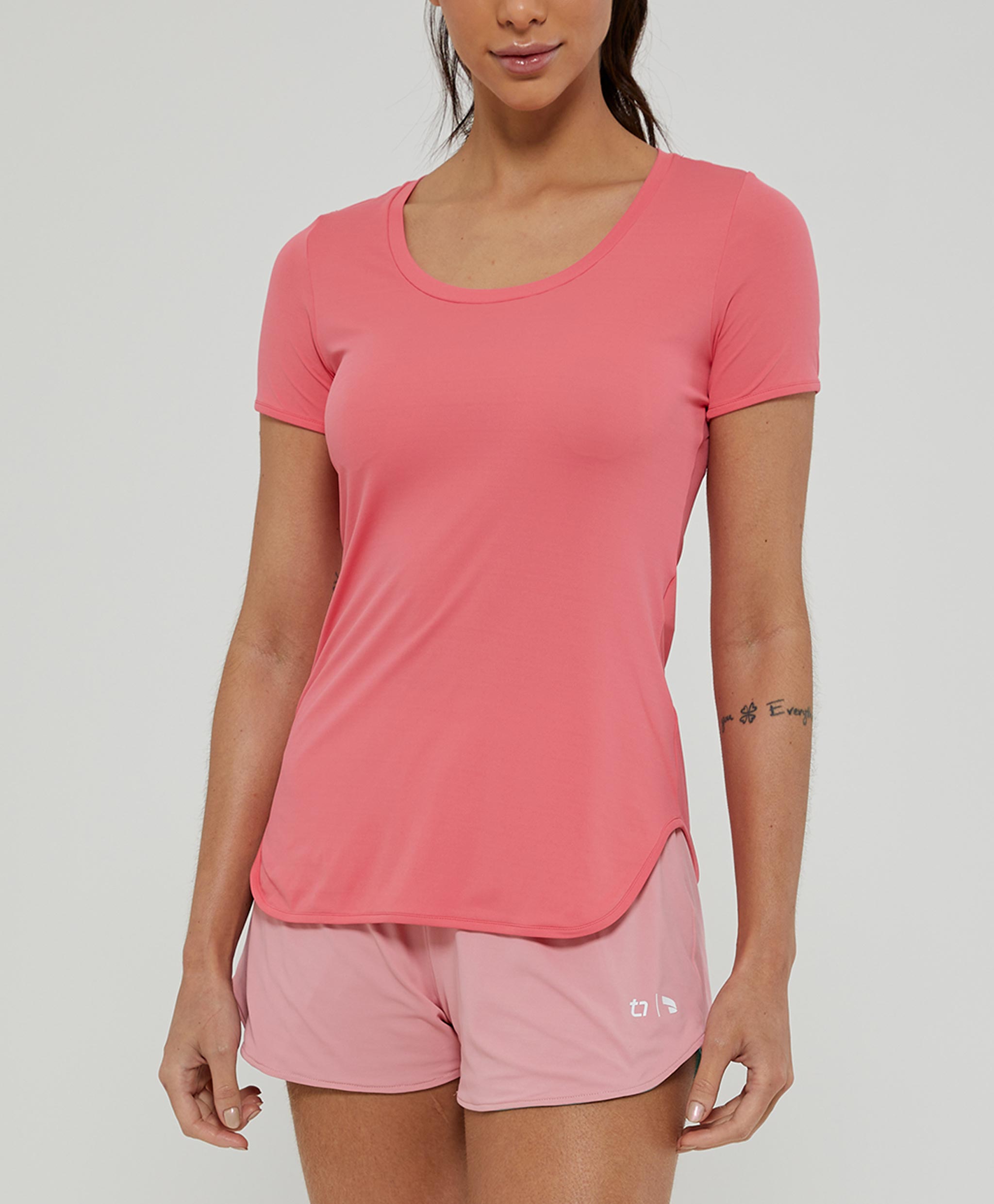 Skin Fit Elongated T-Shirt