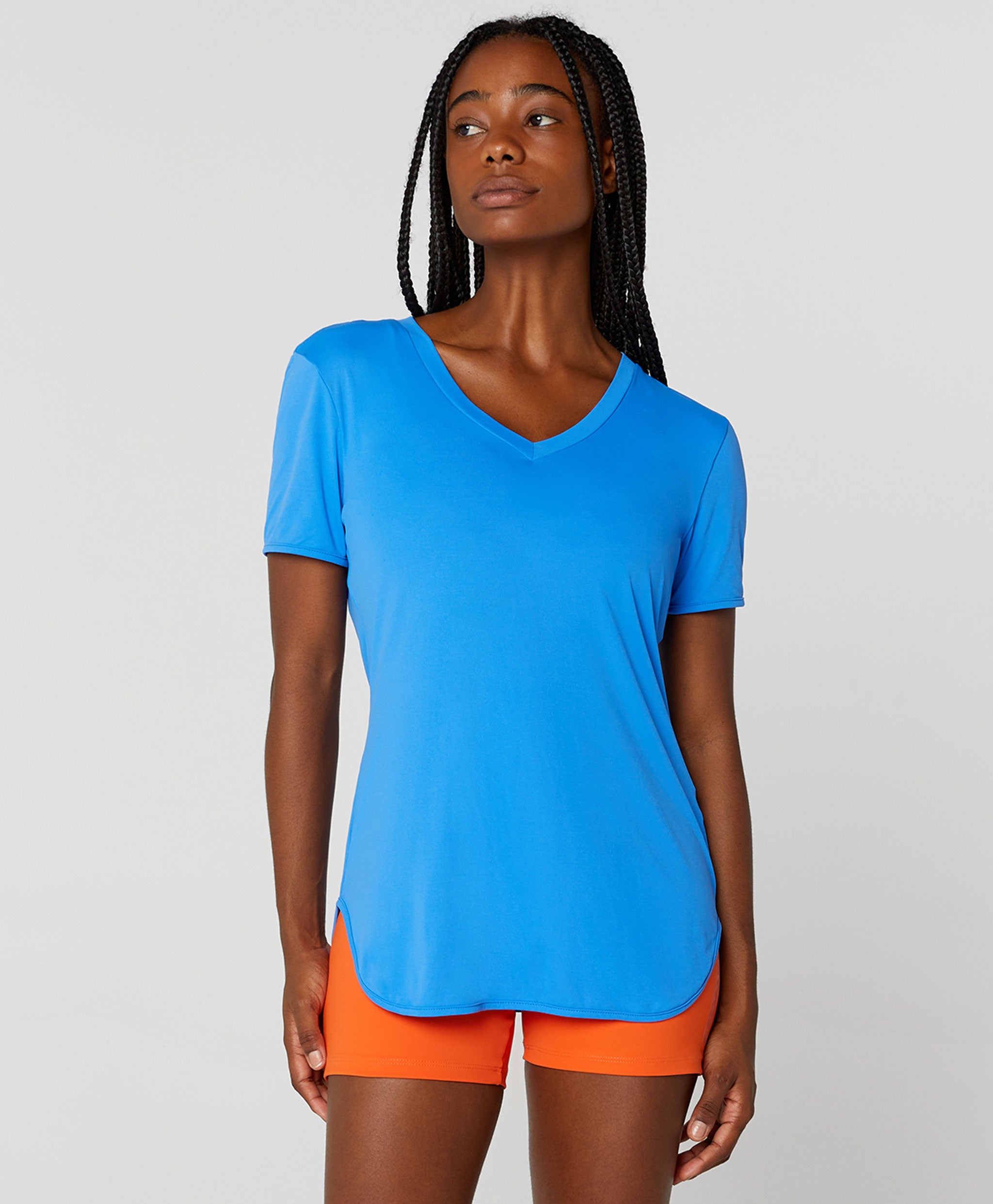 Eterna Elongated V-Neck T-Shirt