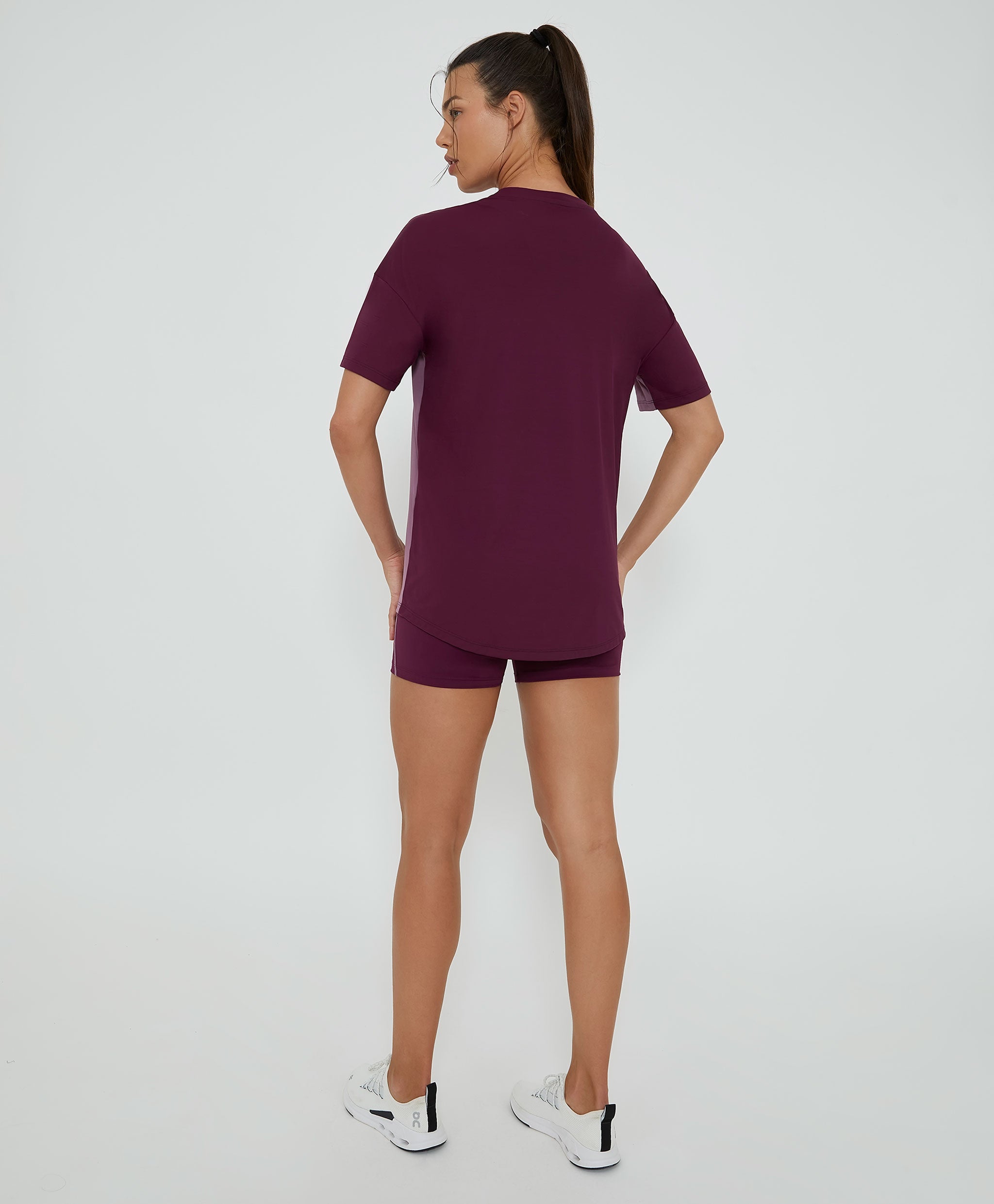 T-Shirt Oversized Bicolor C/Est — foto 2