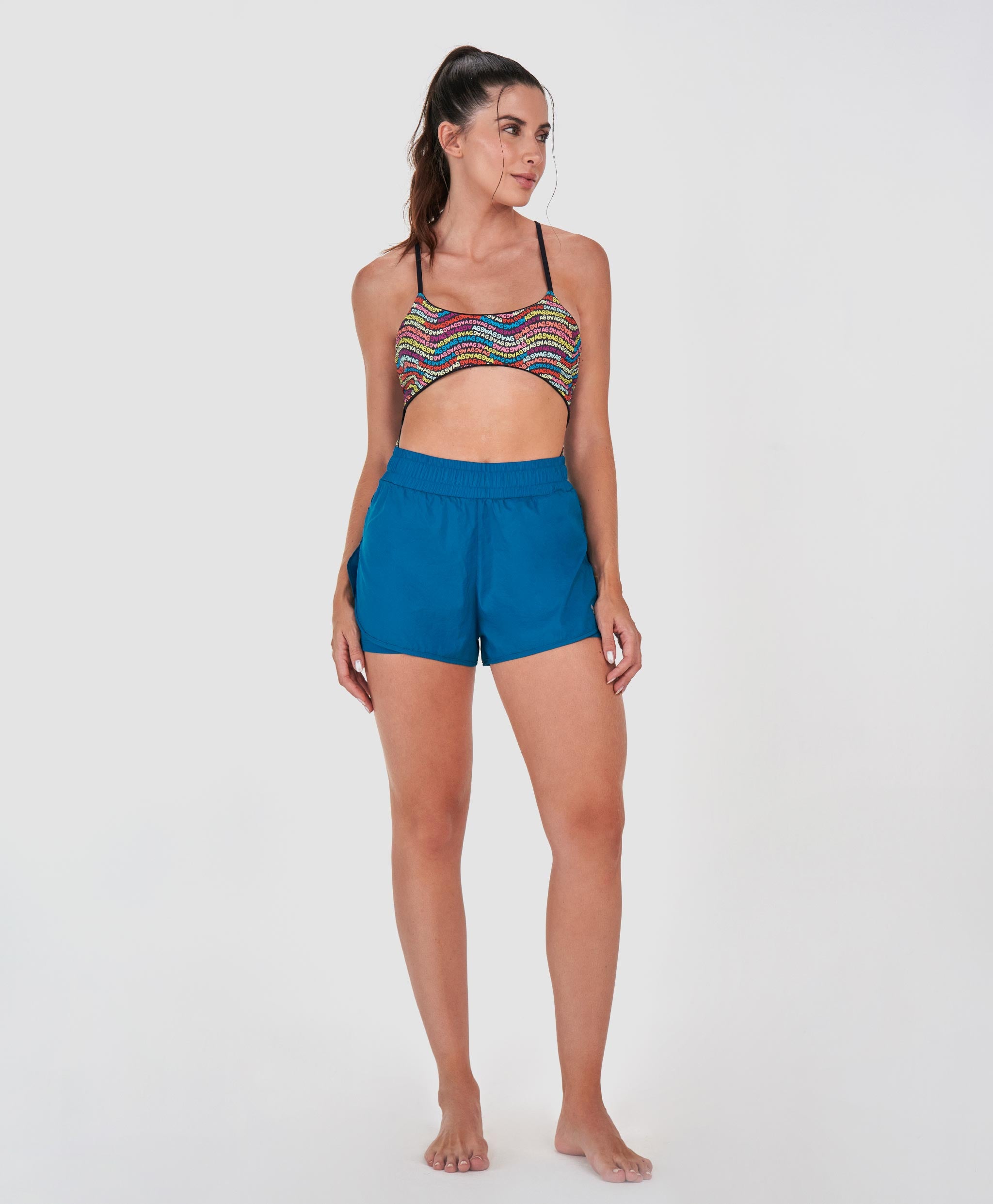 Shorts Sobreposto Eterno Abertura Lat. — foto 3