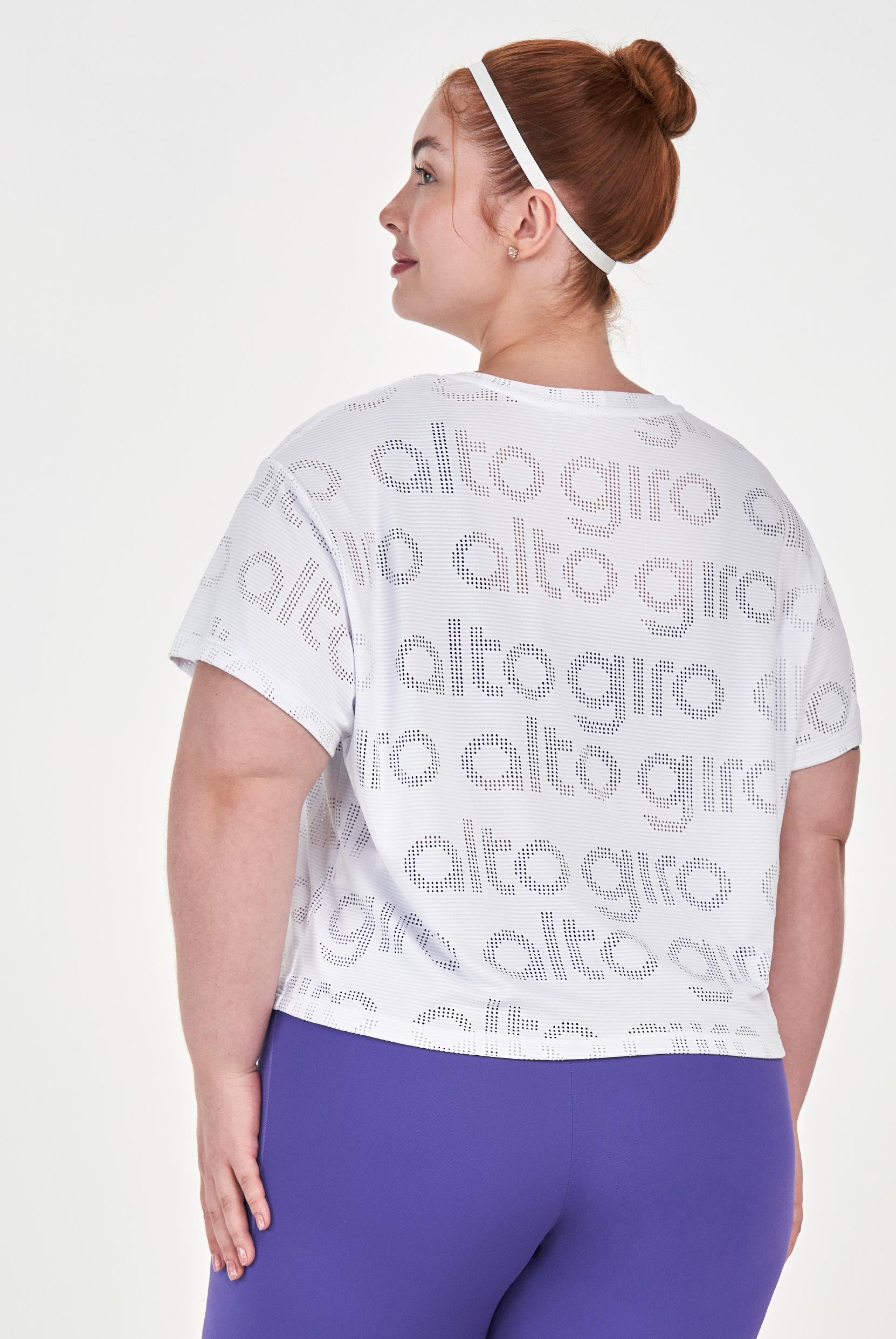 T-Shirt Plus Size Cropped Mesh Alto Giro