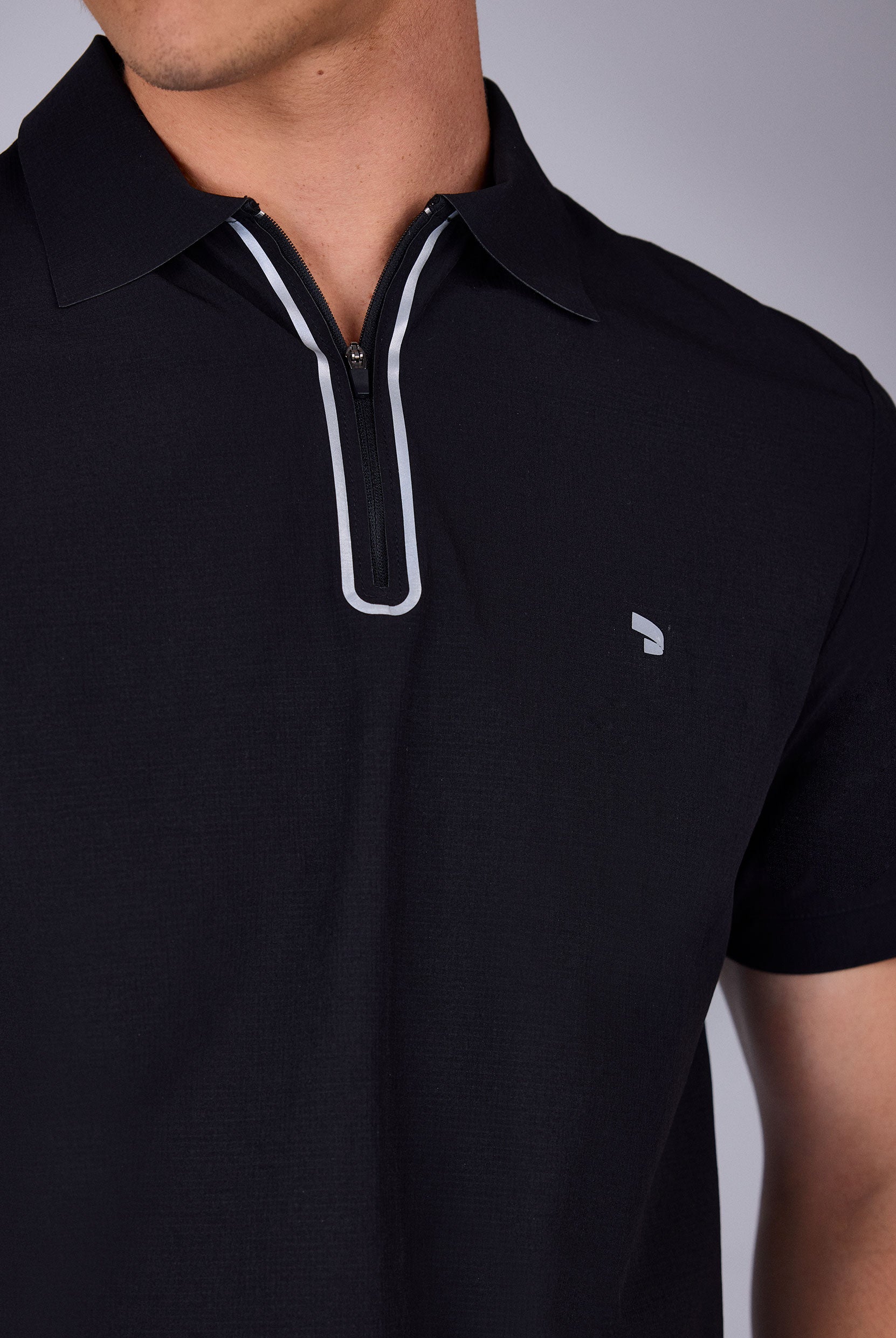 Polo Com Ziper e Refletivo