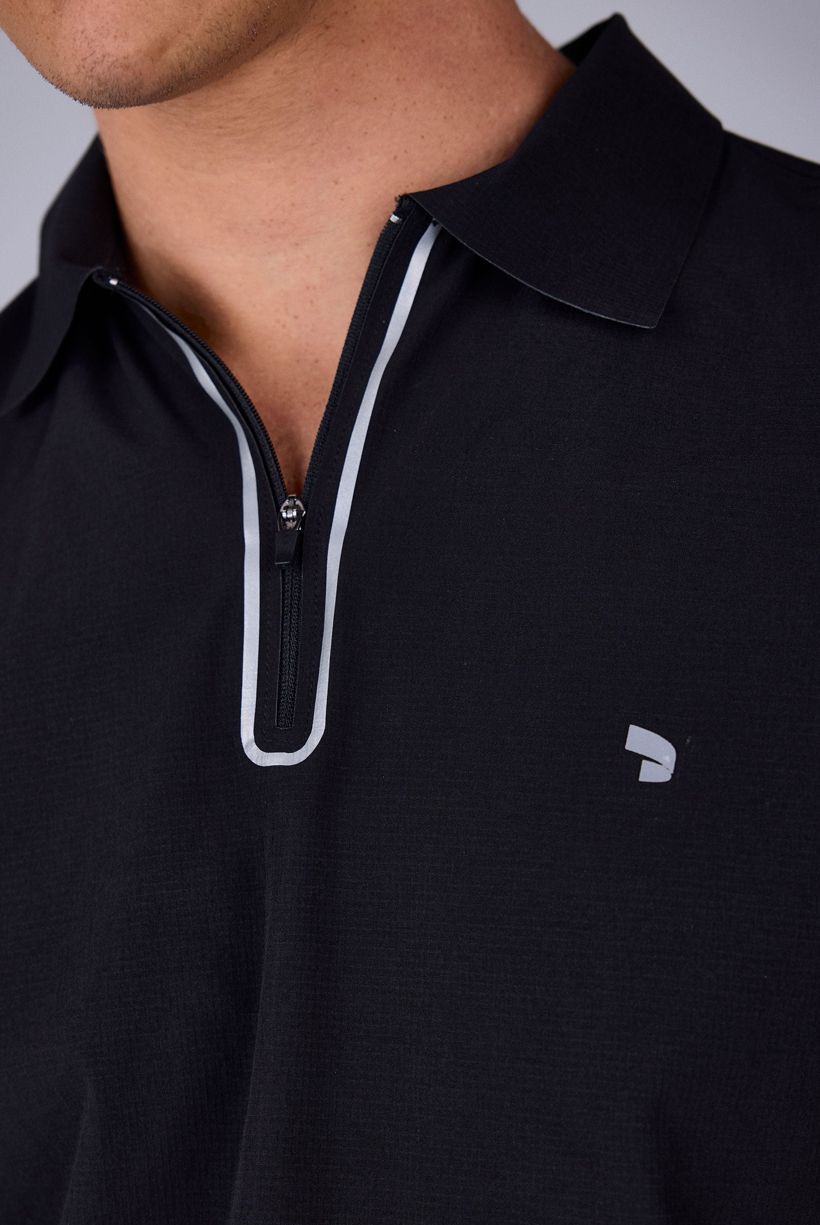 Polo Com Ziper e Refletivo
