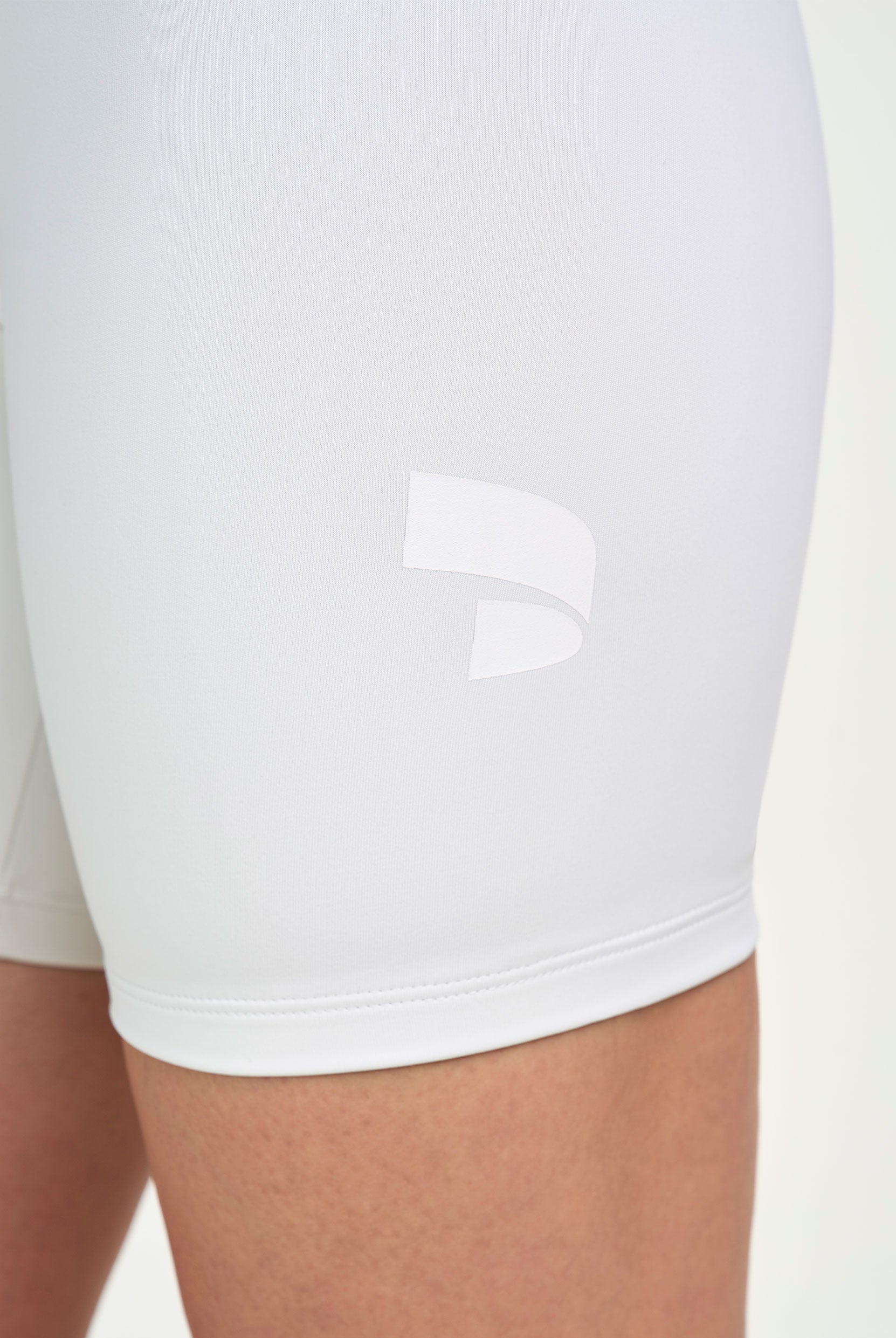 Bermuda Alto Giro Essentials