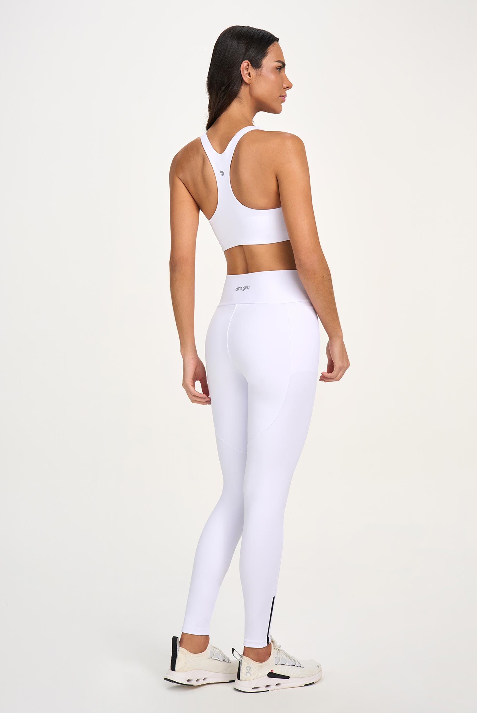 Legging Bolsos Laterais E Zíper Barra