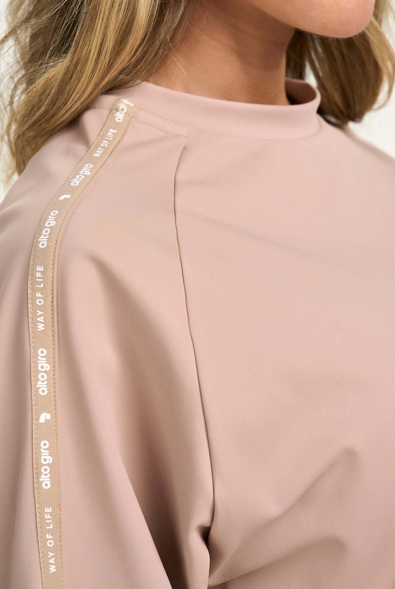 Blusa Com Elástico Personalizado