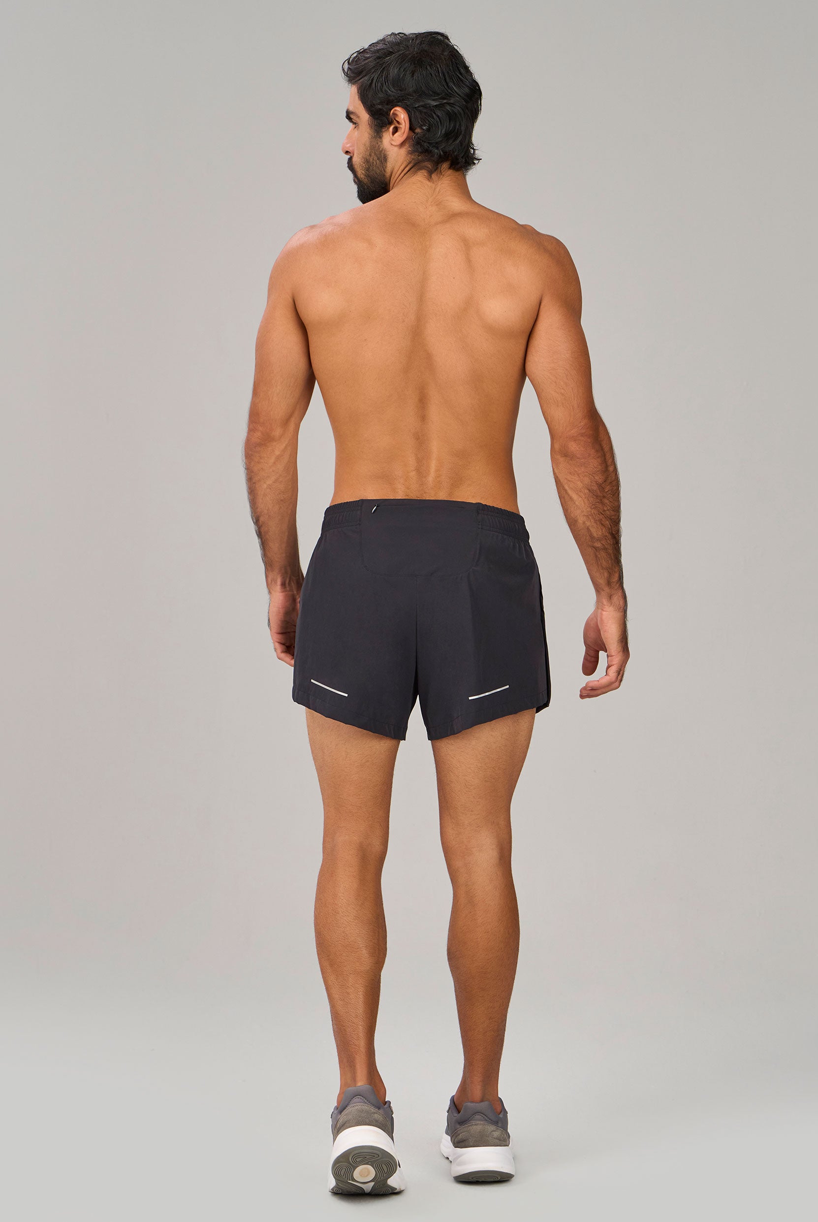 Shorts Running Com Bolsos e Refletivos
