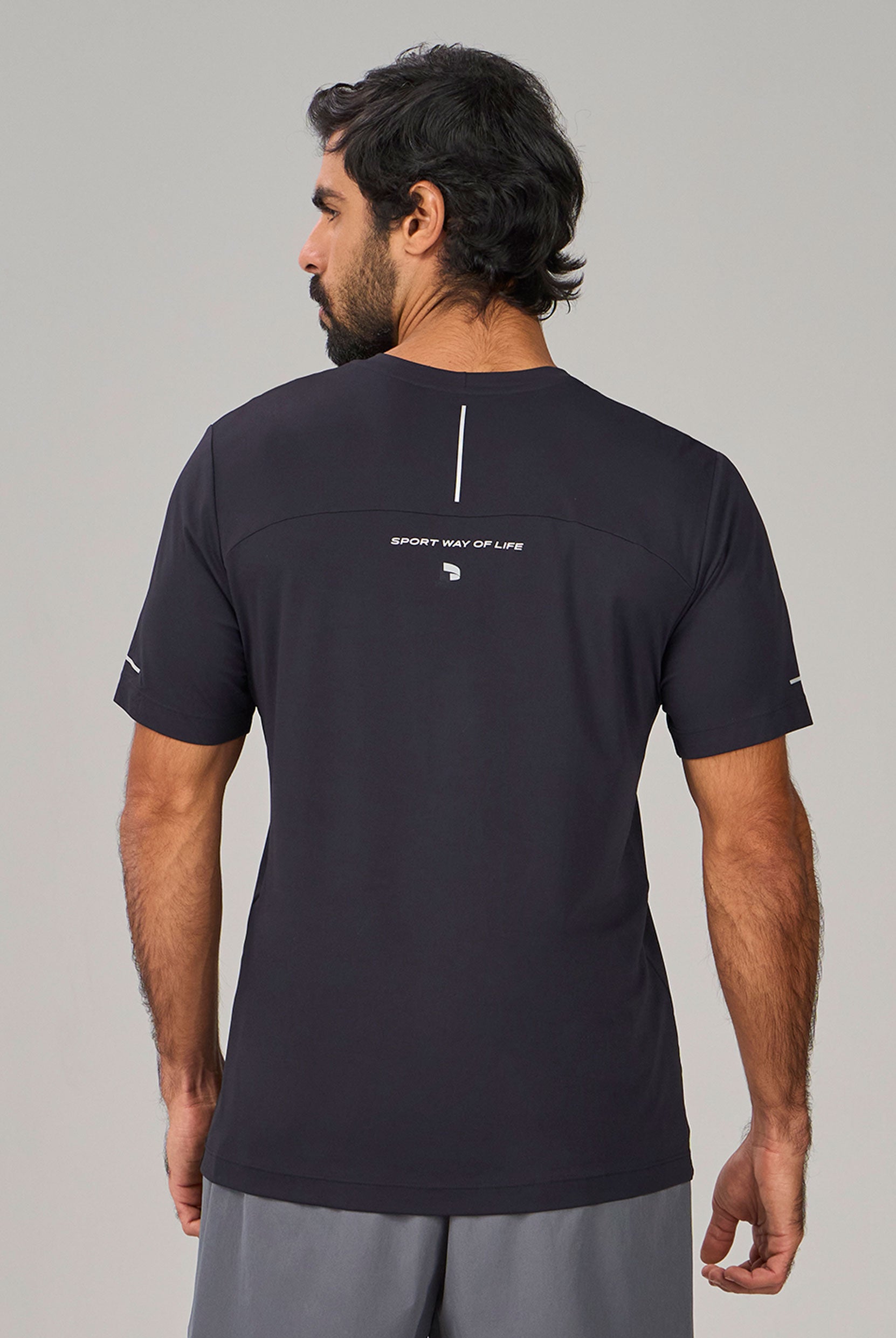 Camiseta Basic Colors Com Refletivos