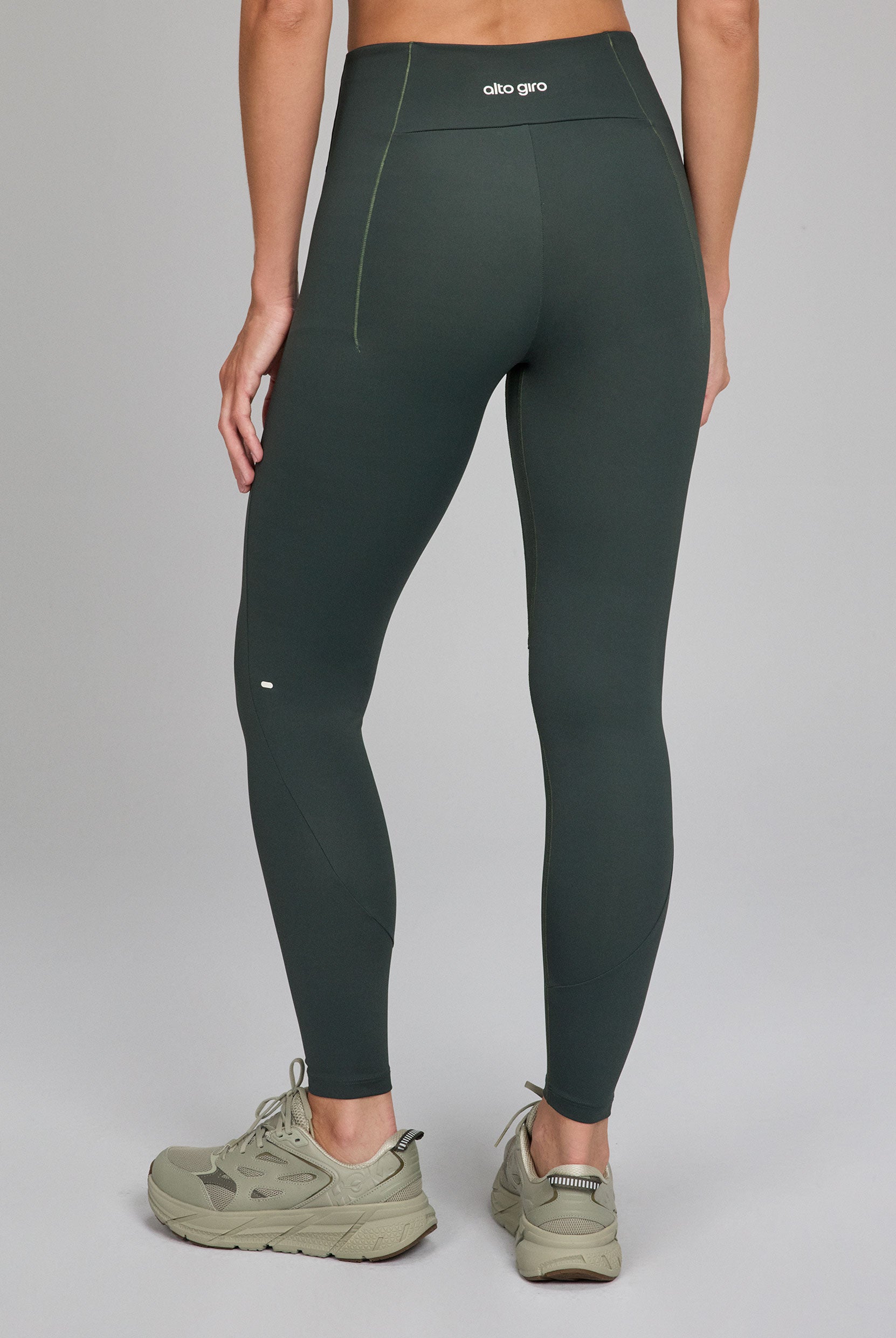 Legging Bolsos Laterais e Refletivos
