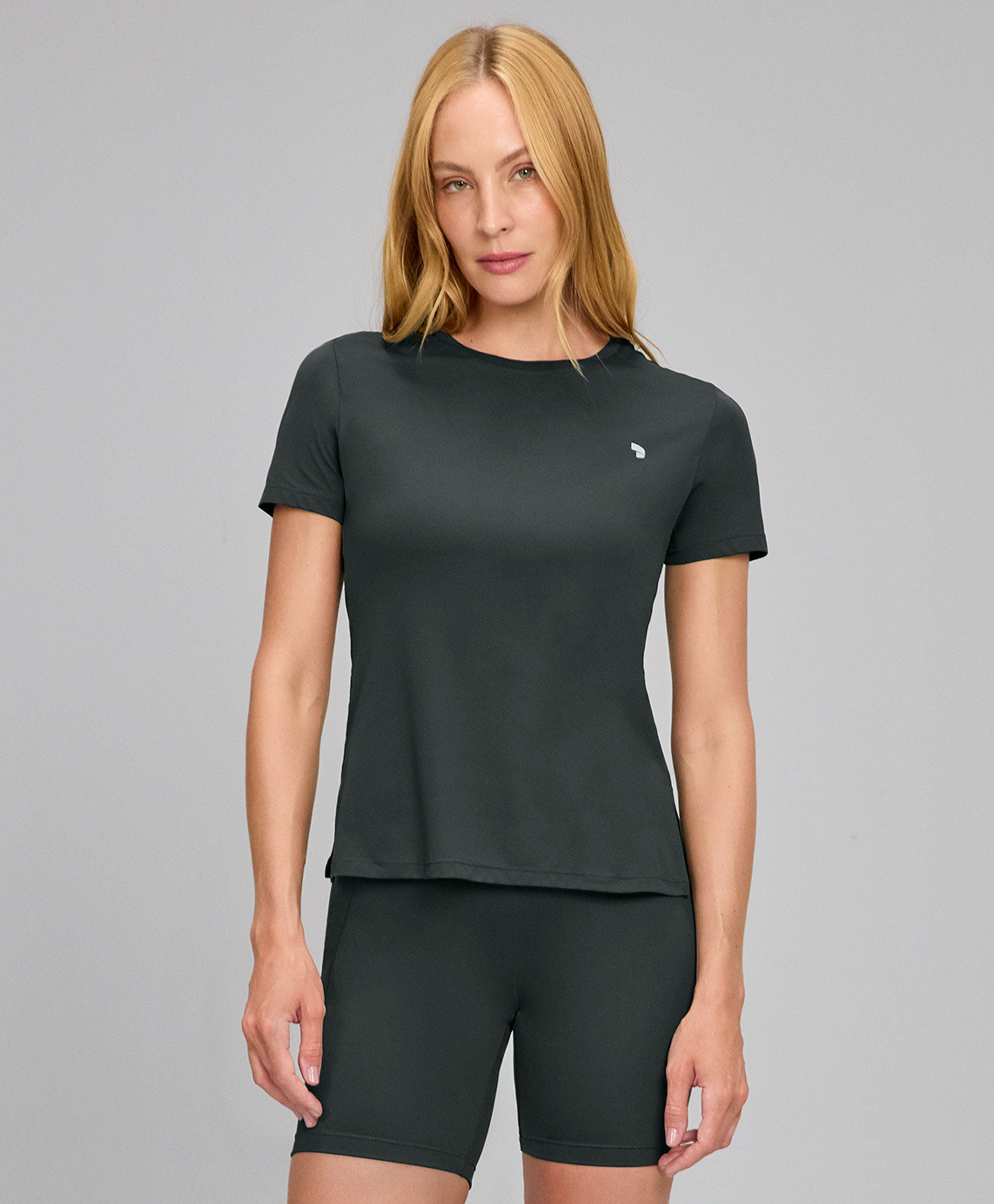 T-shirt Eterna Gola Redonda