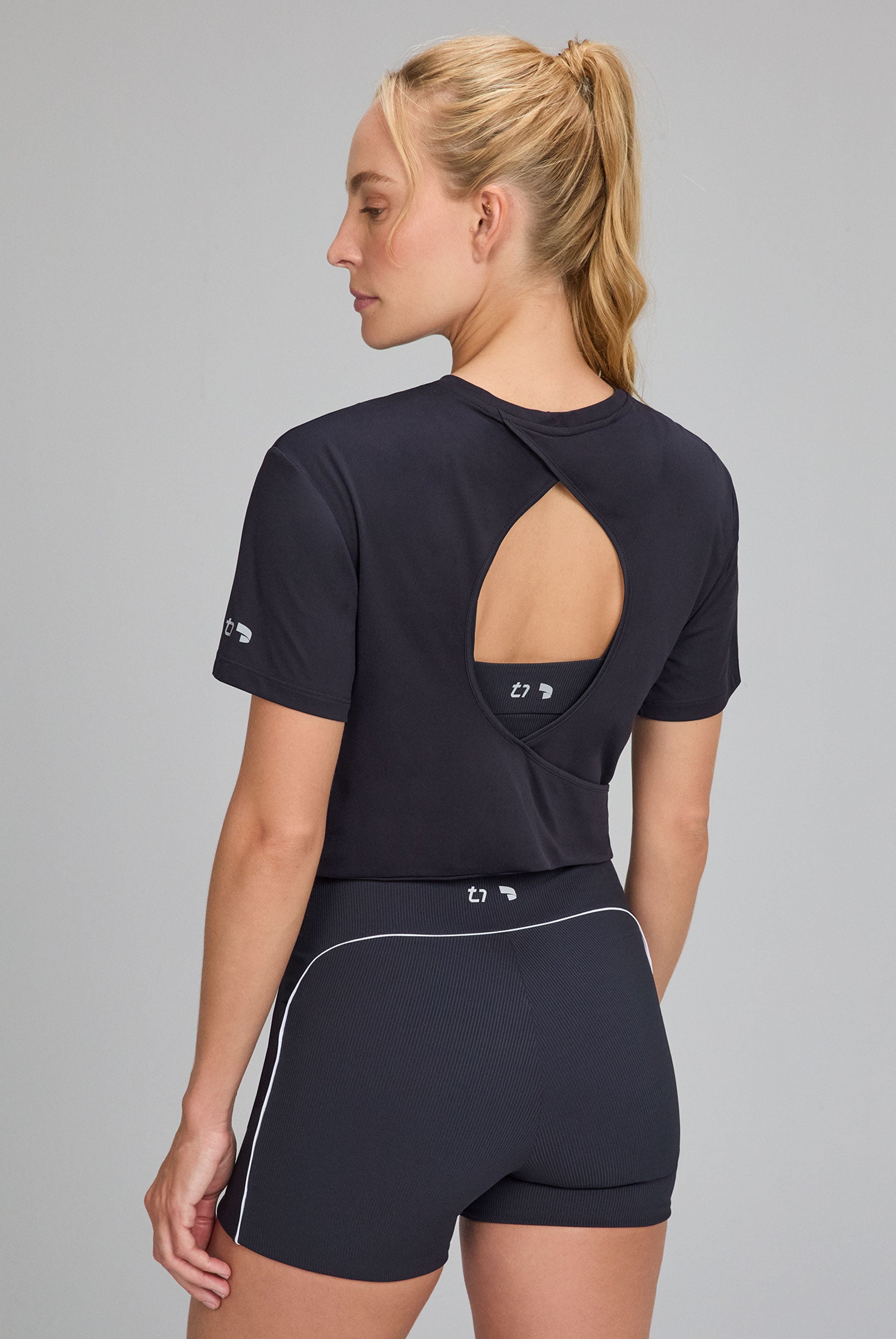 T-shirt Cropped Abertura Costas TN AG