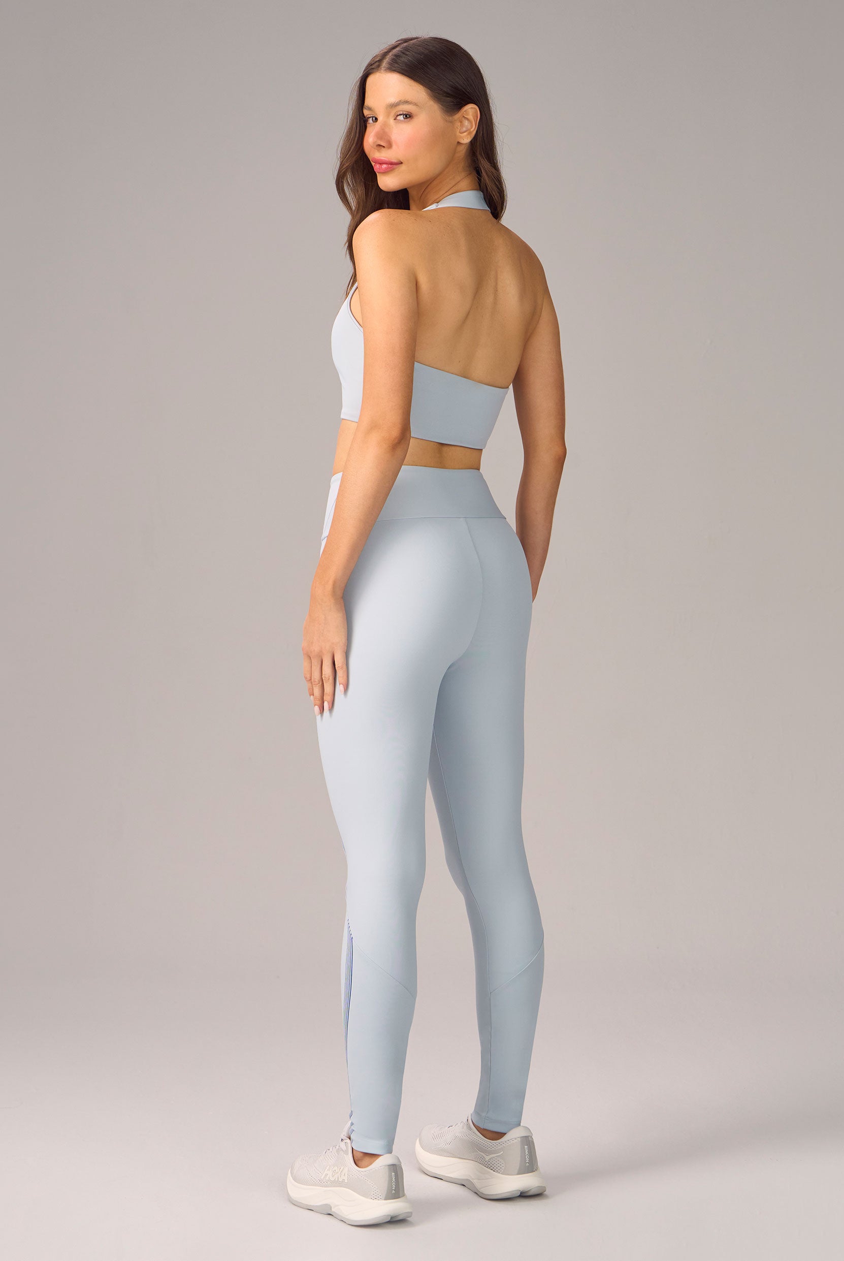 Legging Com Recortes e Silk