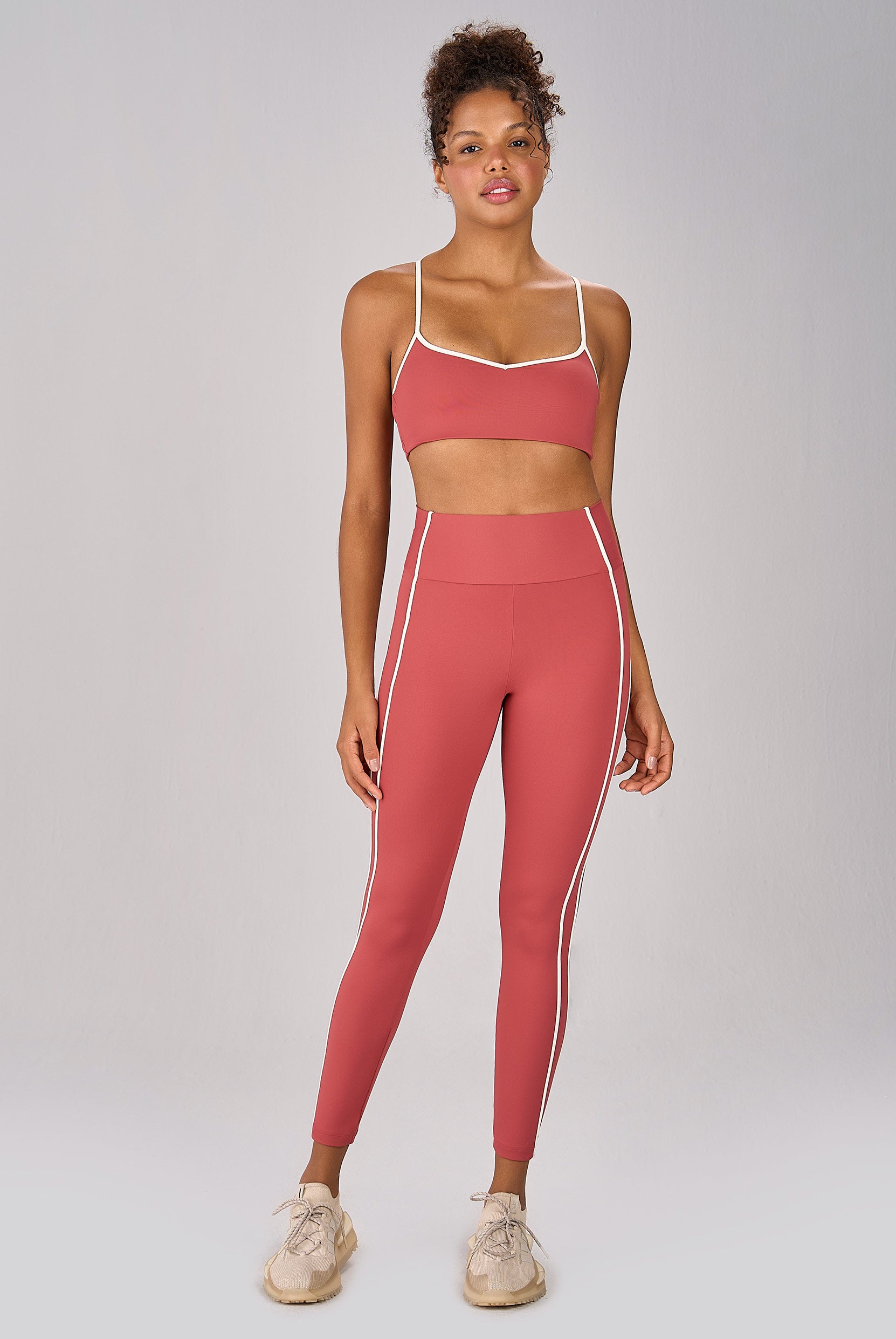 VERMELHO ROSADO