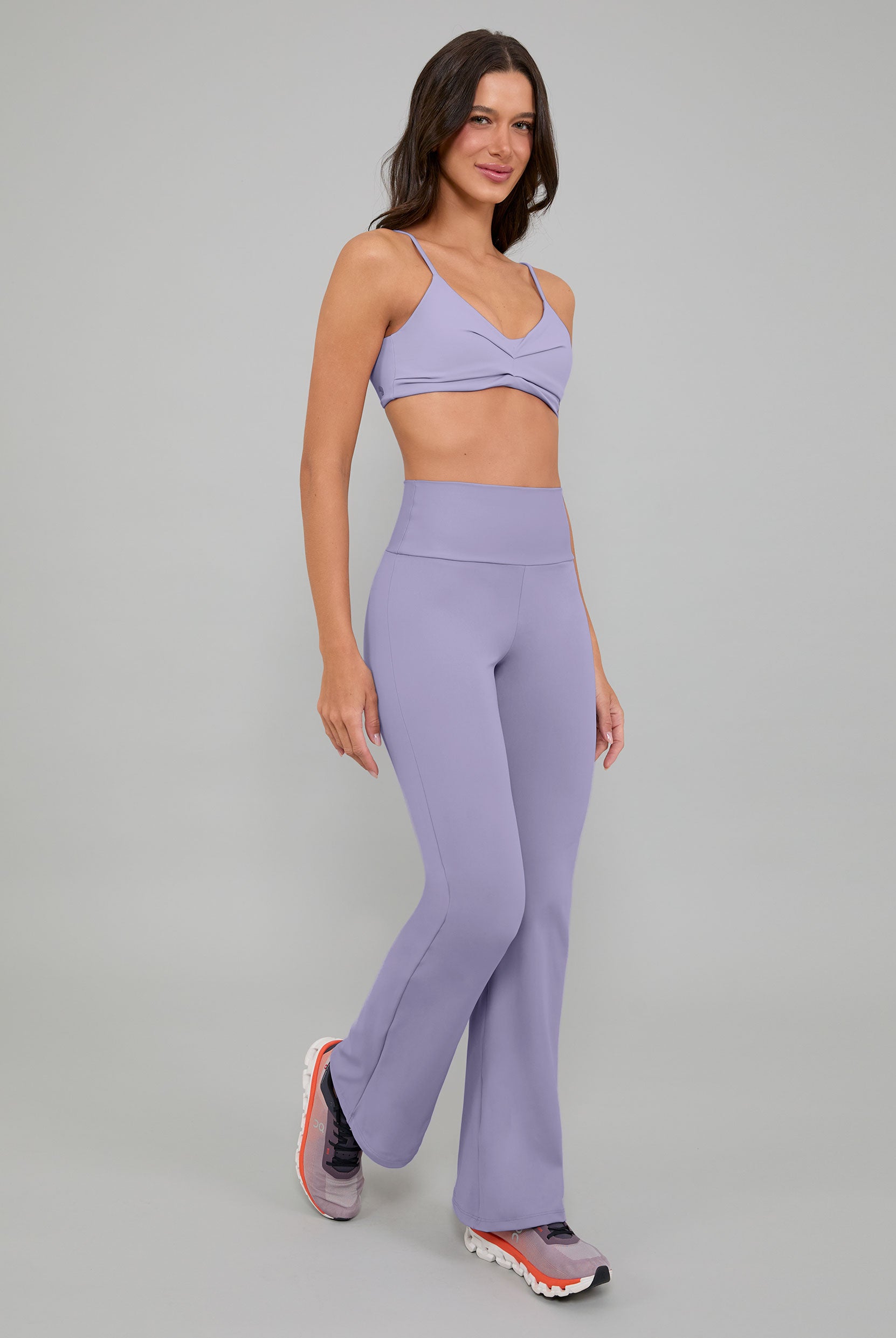 ROXO ENCANTO