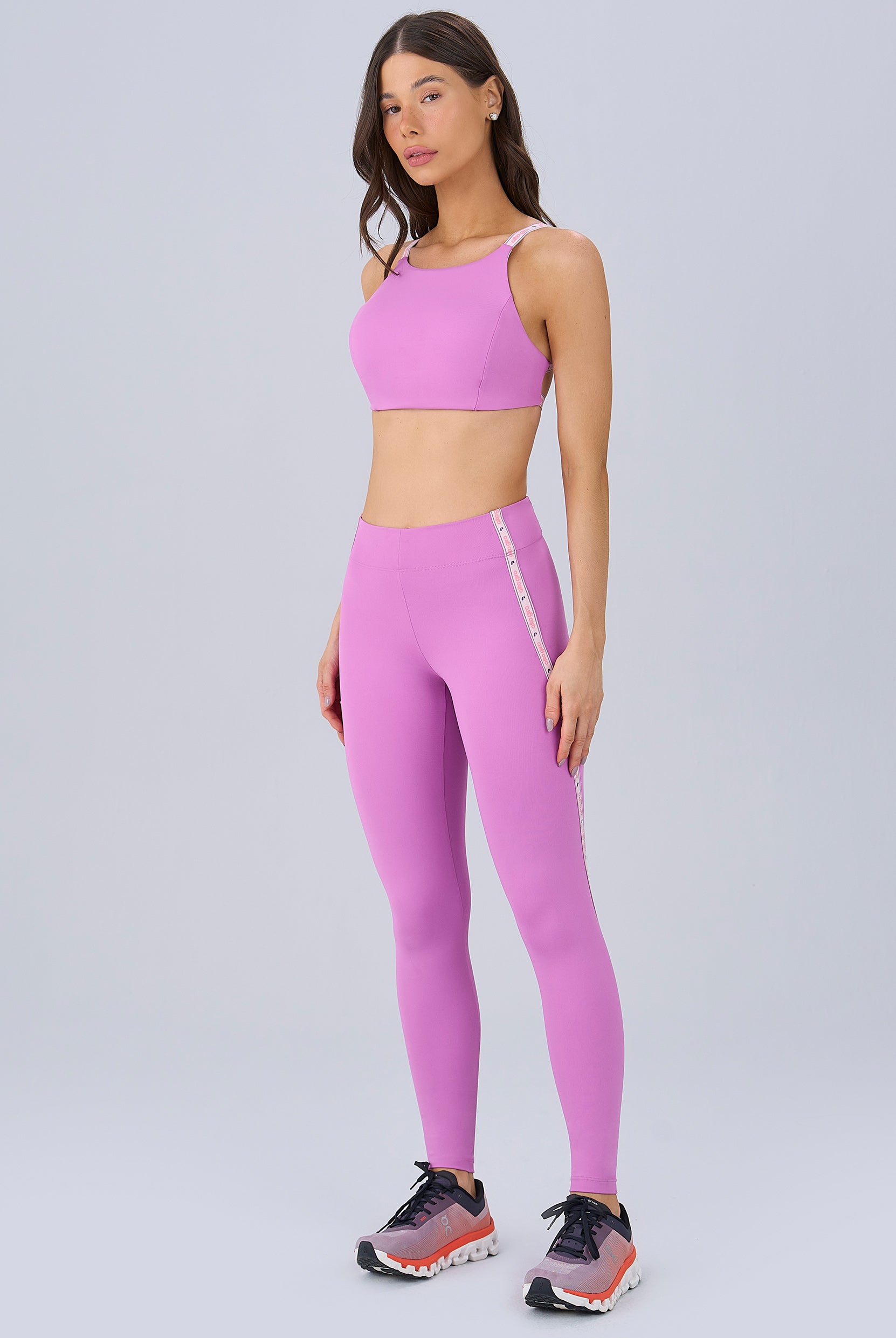 Legging Detalhe Elástico E Bolso
