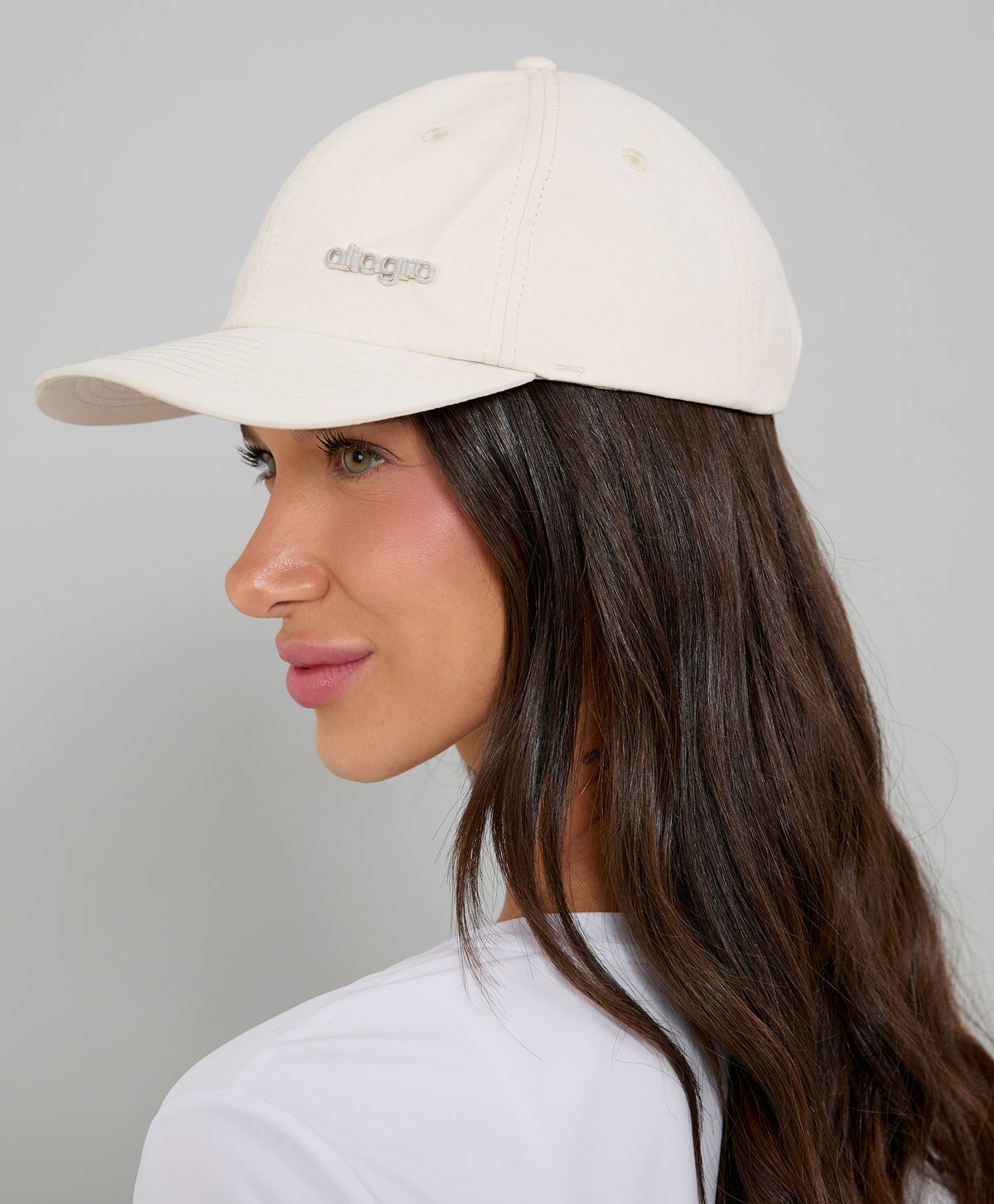 OFF WHITE — foto 2