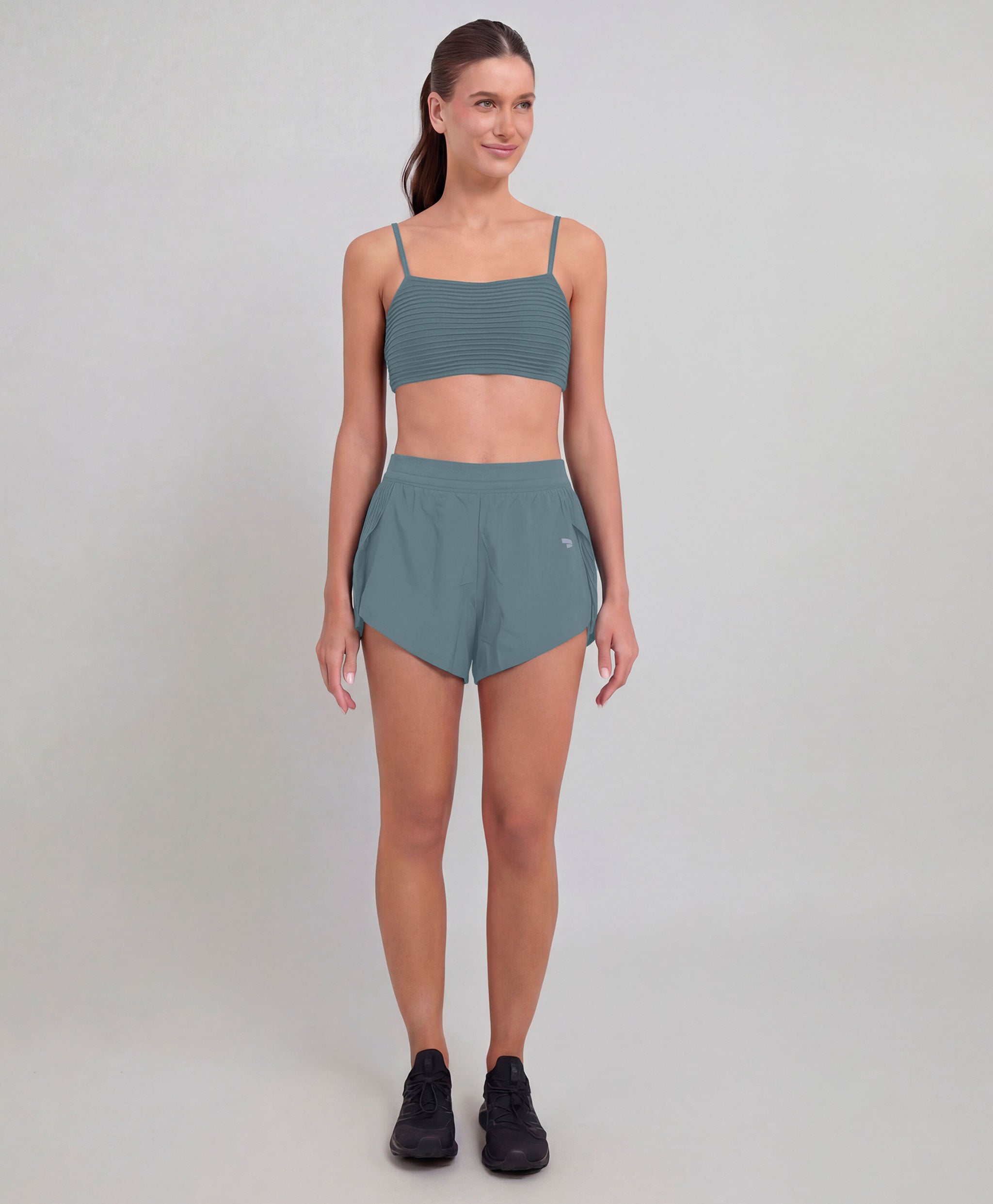 Shorts Com Plissado Alto Giro