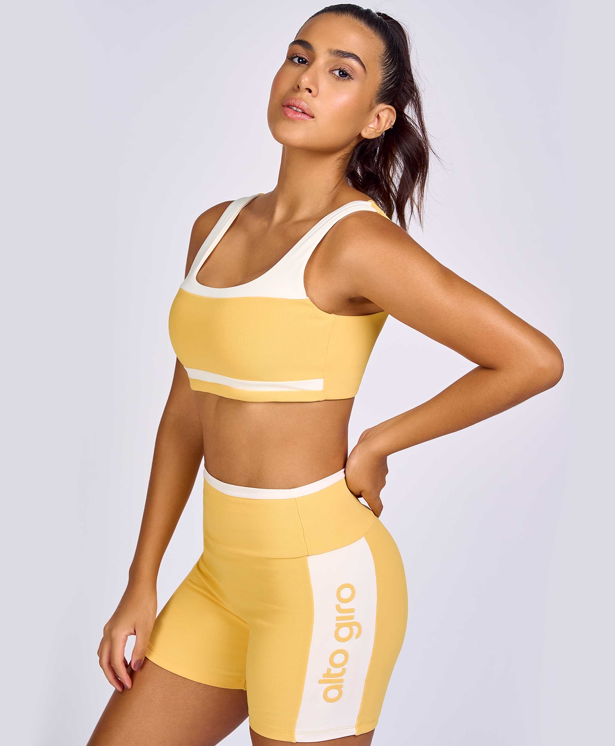 Top Mini Canelado Bicolor – Alto Giro