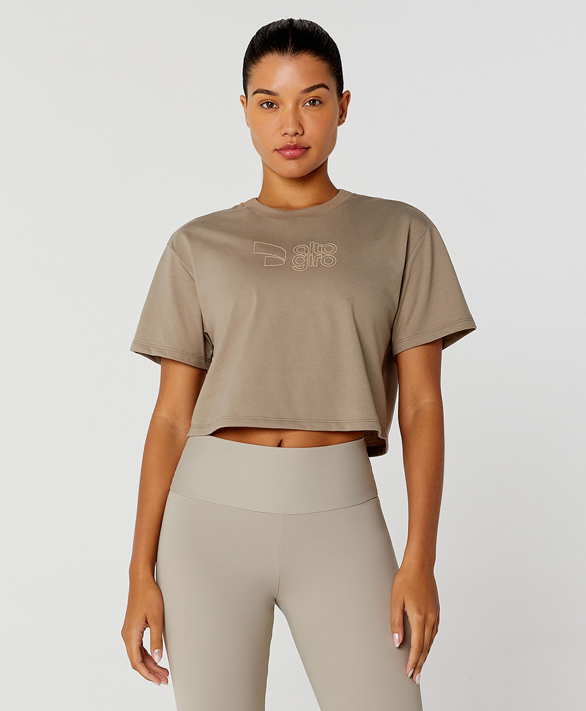 T-Shirt Casual Cropped Alto Giro