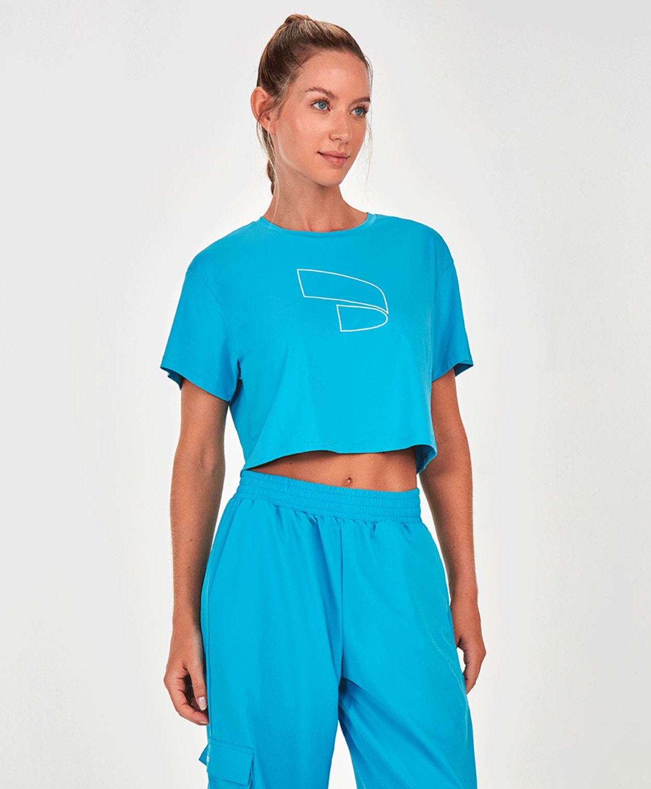 T-Shirt Cropped Símbolo