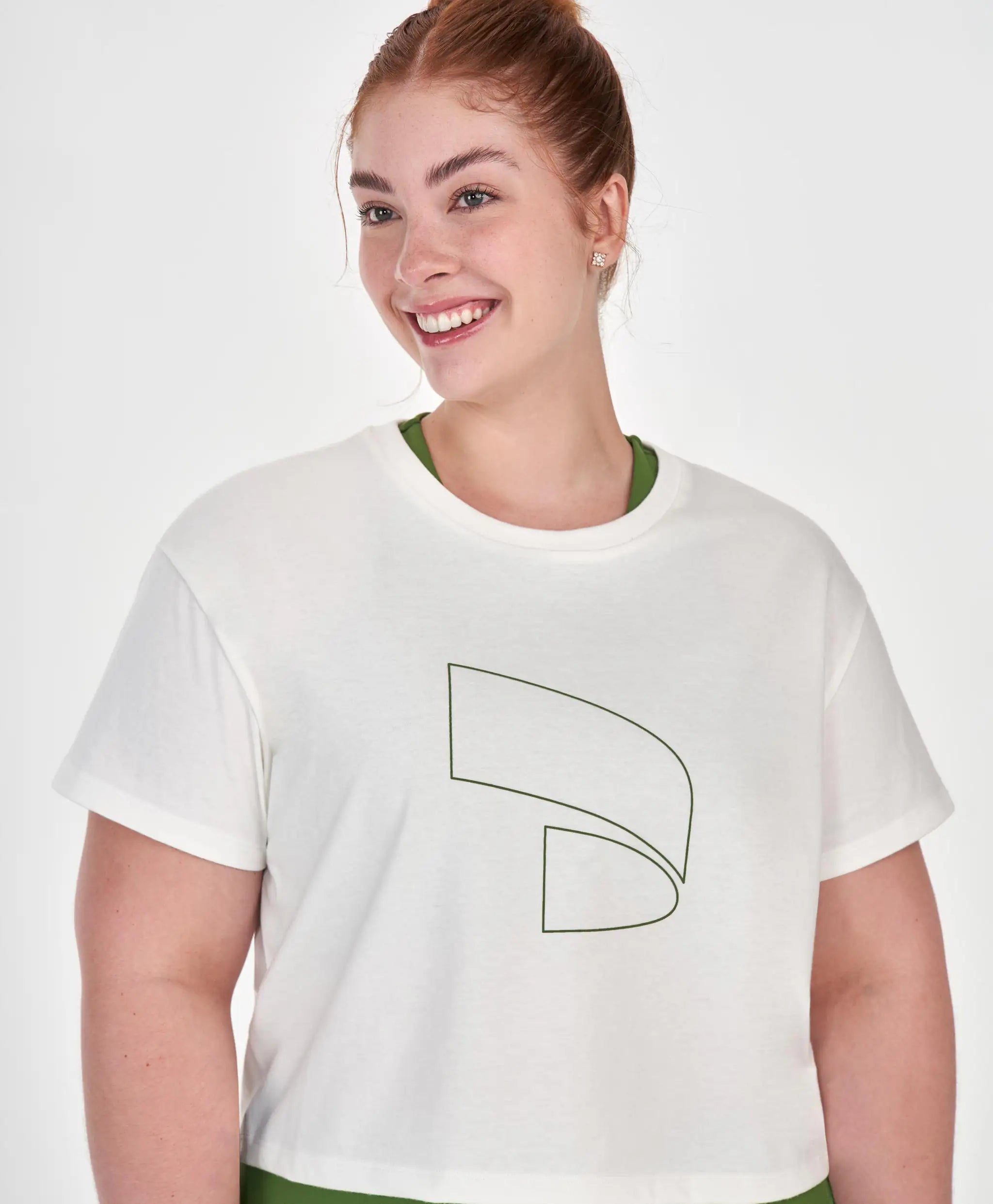 T-Shirt Plus Size Cropped Símbolo