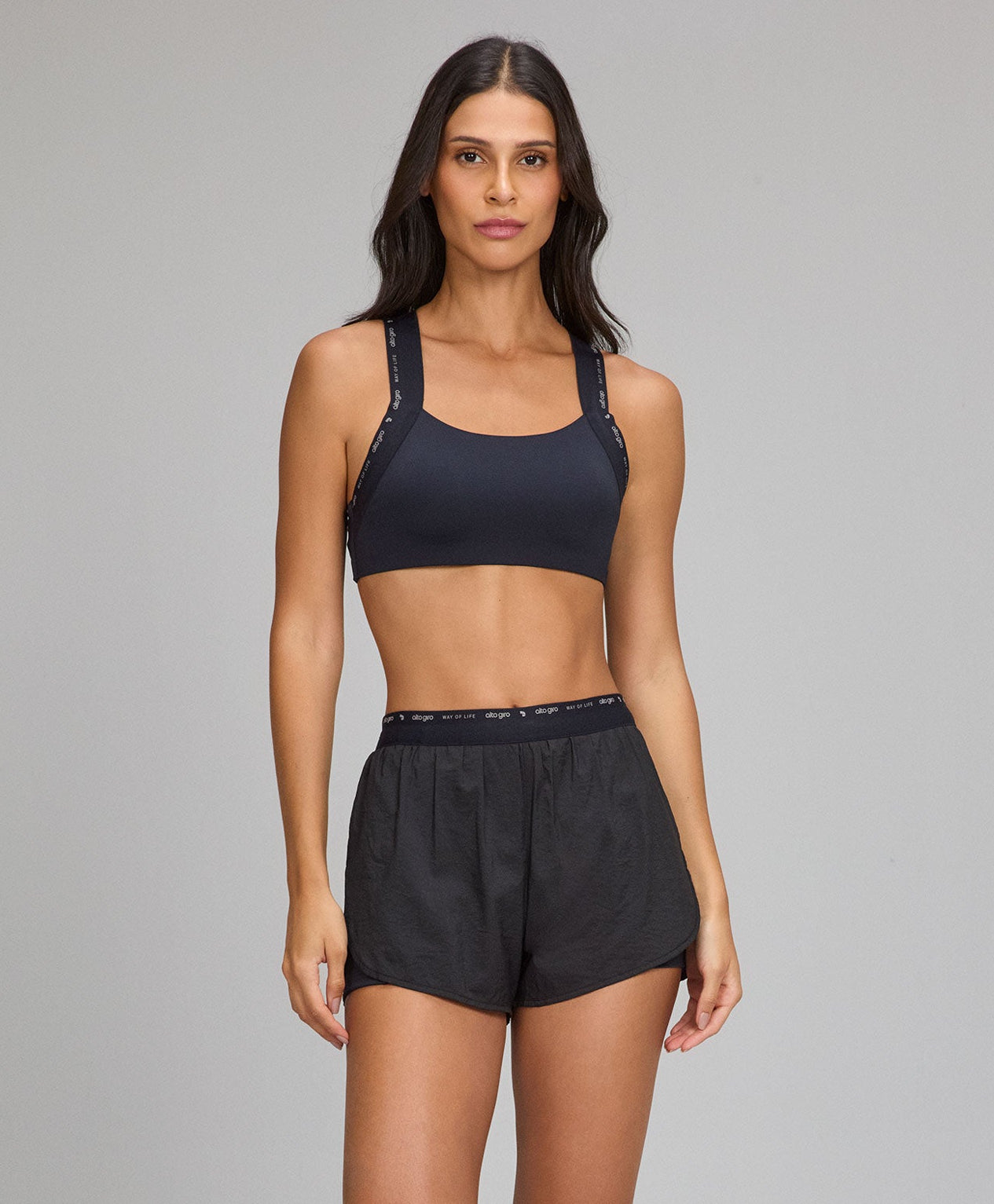 Shorts Sobreposto Cós De Elástico