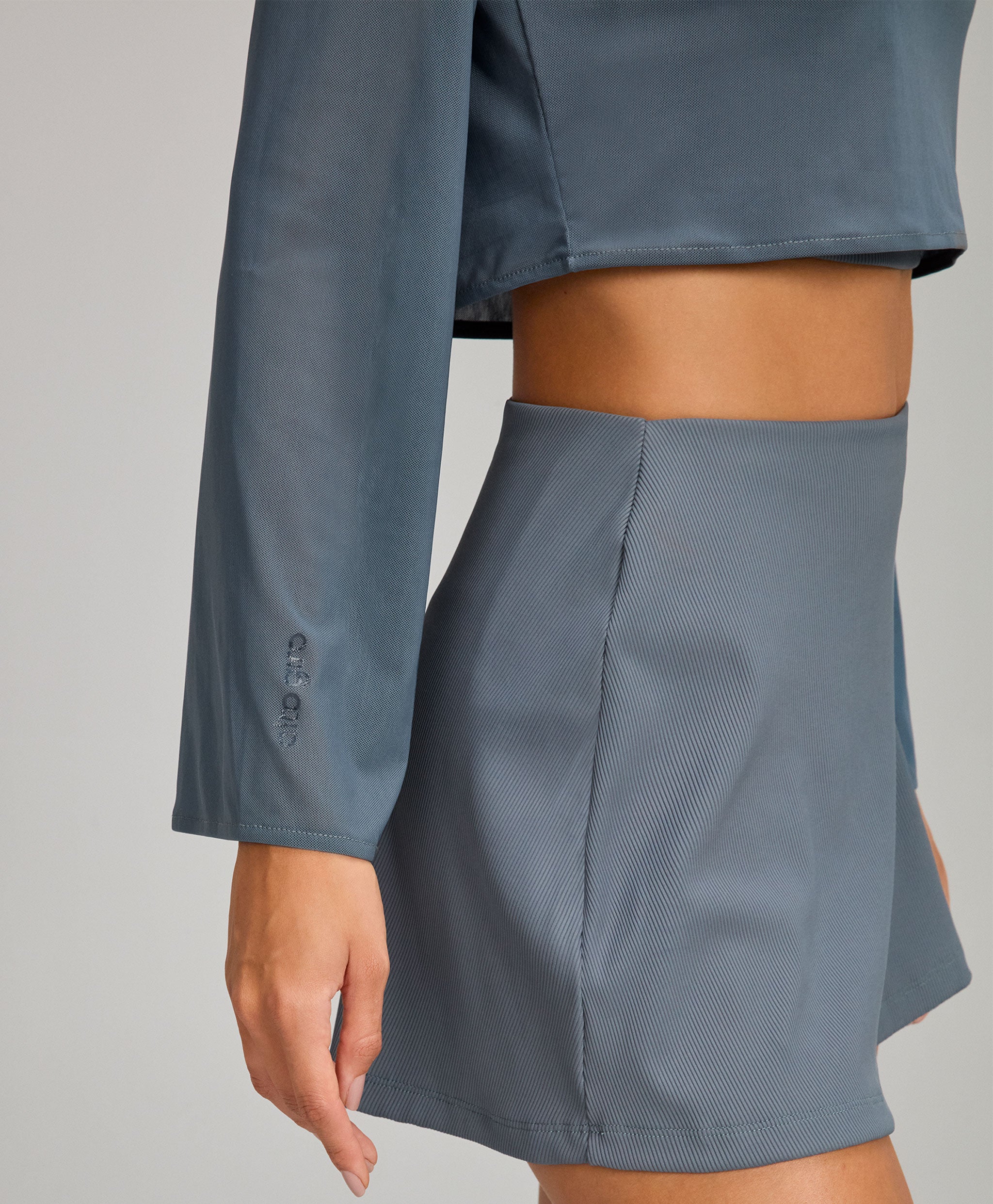 Blusa Tule Cropped Manga Longa