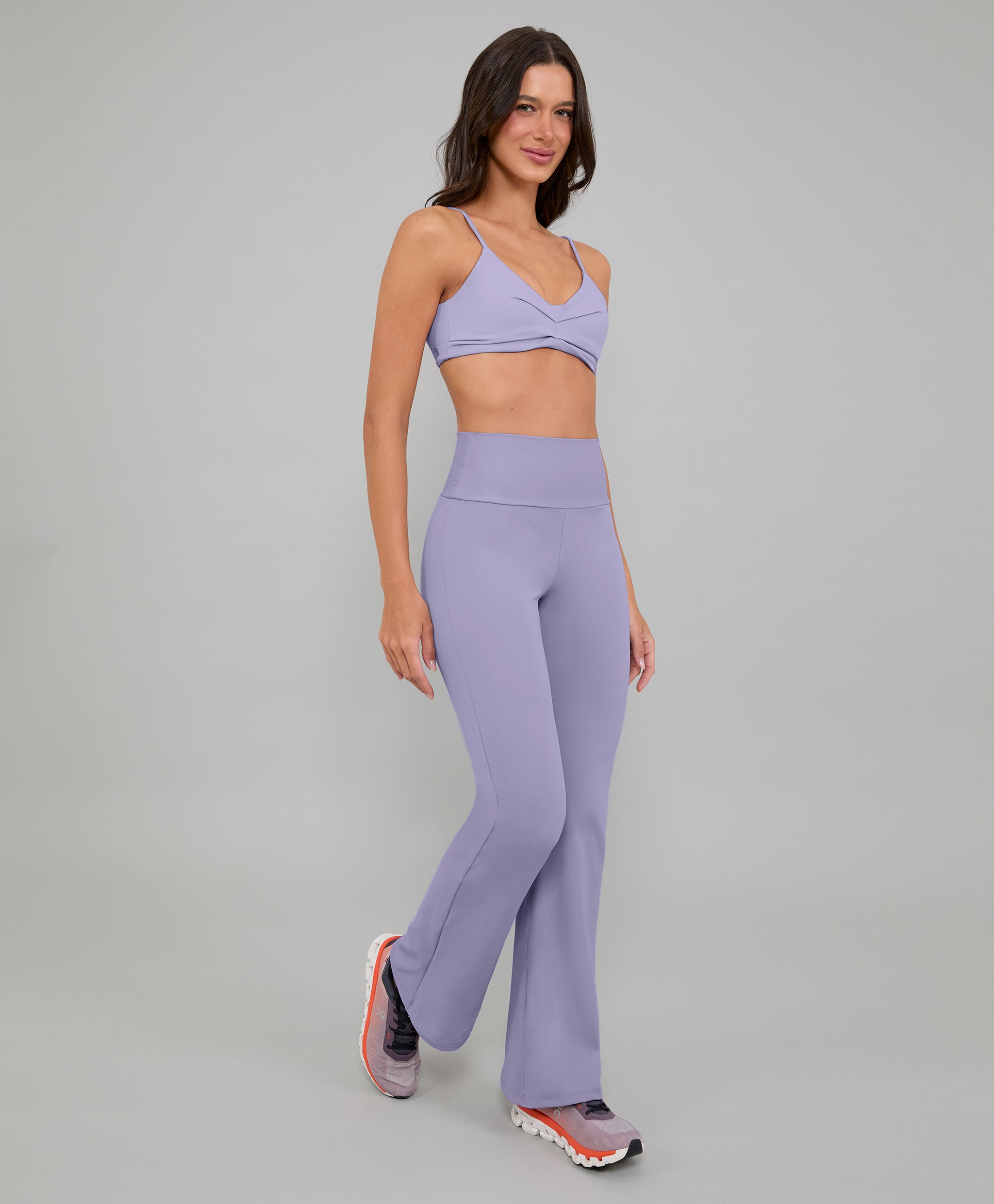 ROXO ENCANTO