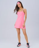 Vestido rosa feliz com elástico assinado Alto Giro — coleção Joy Sabrina Sato, segundo ângulo