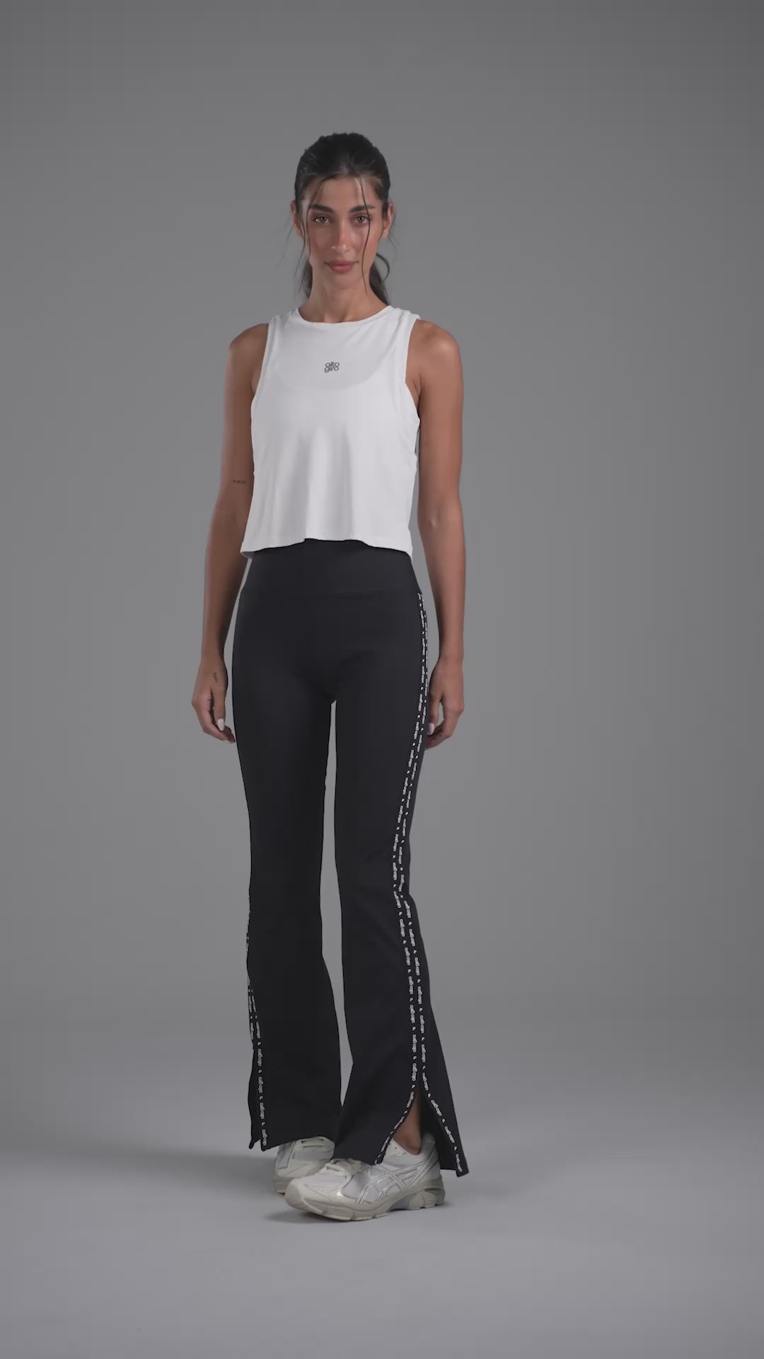 Reflective Cropped Tank Top — foto 3